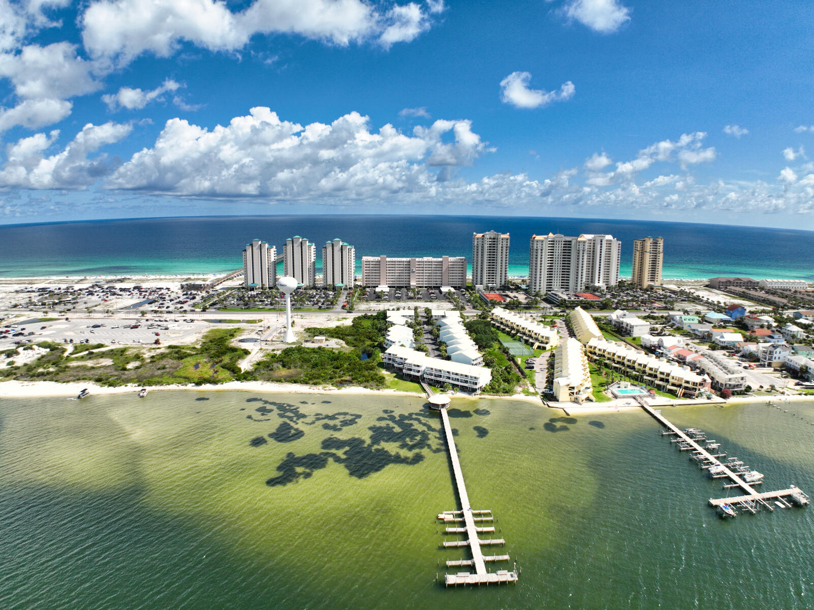 SANDCASTLE BEACH HOMES - Residential