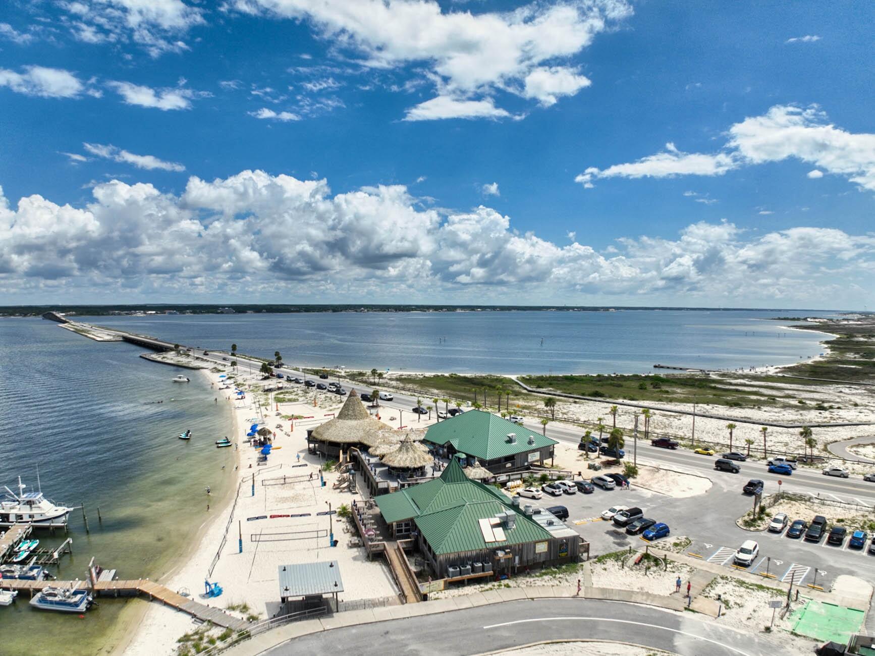 SANDCASTLE BEACH HOMES - Residential