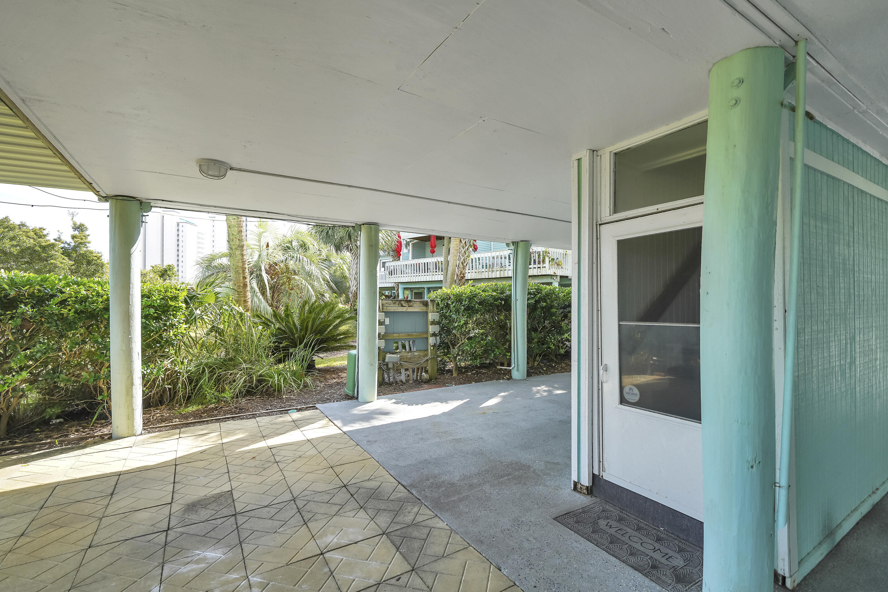 SANDCASTLE BEACH HOMES - Residential