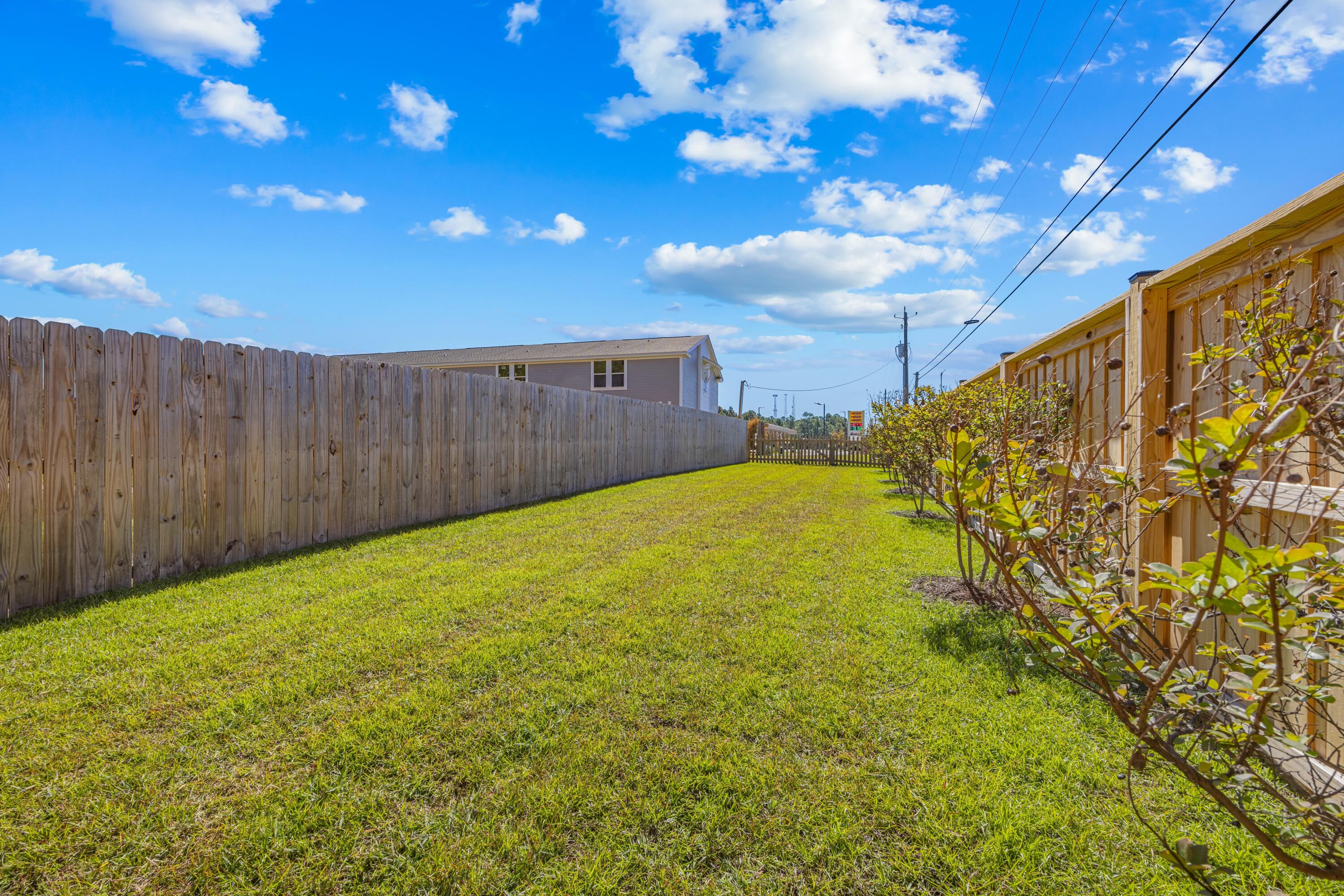 TIDWELL TOWNHOMES - Residential