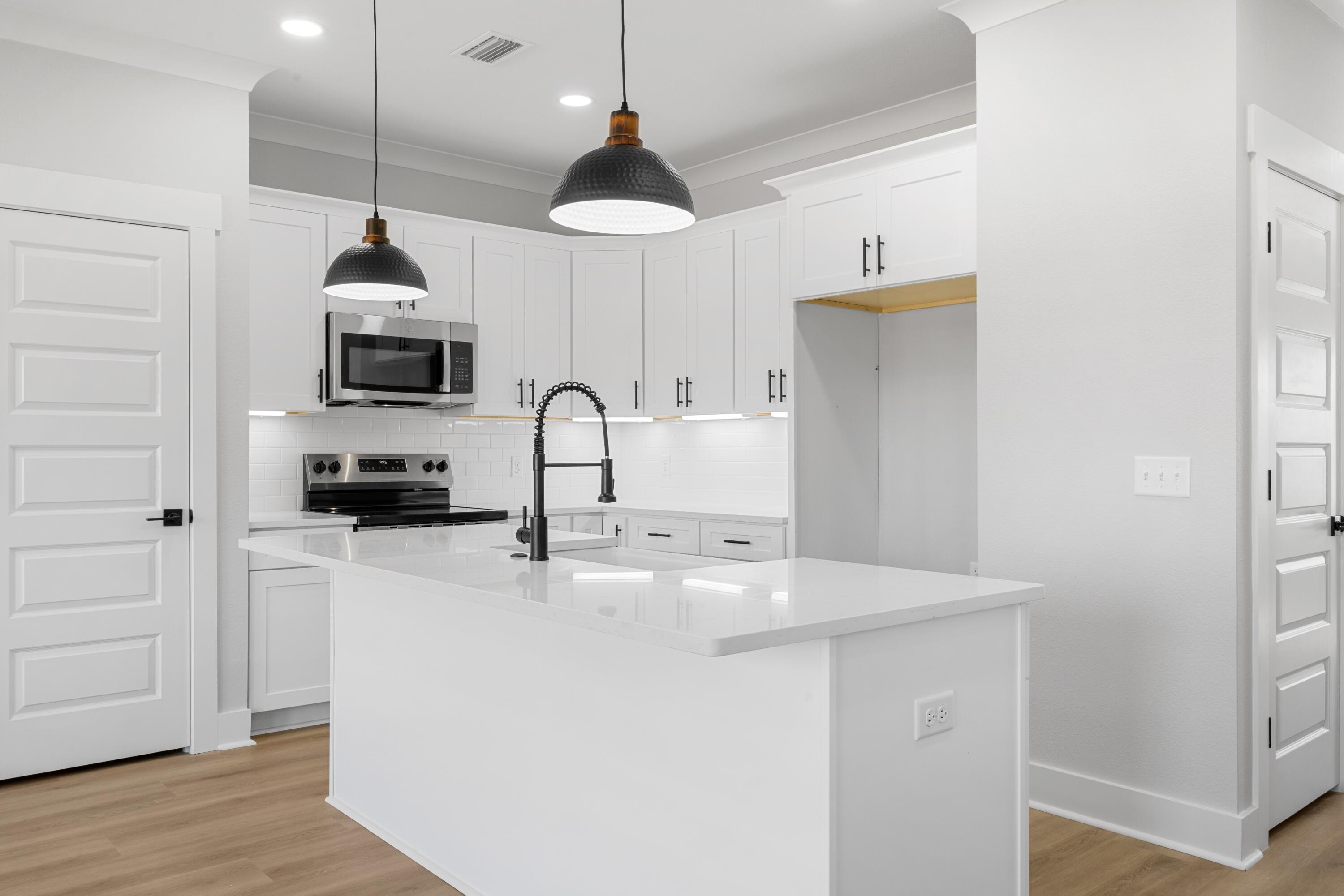 TIDWELL TOWNHOMES - Residential