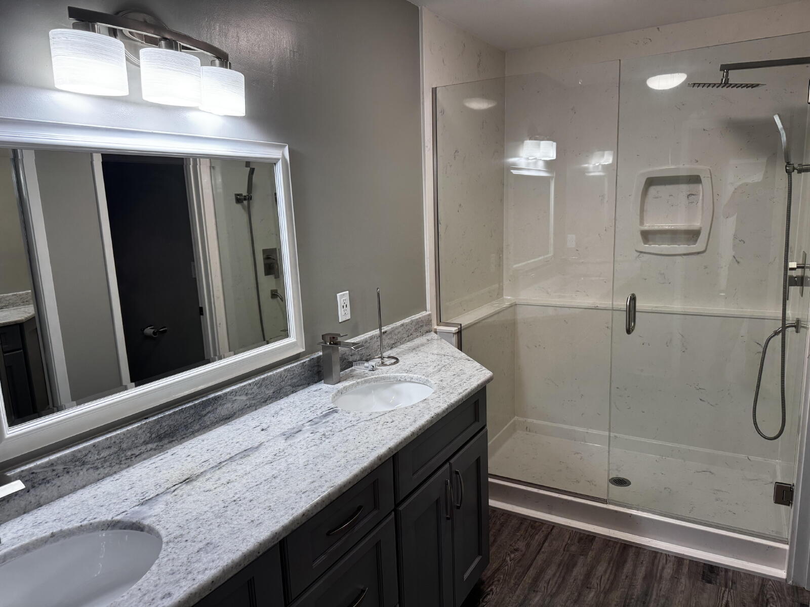 CANTERBURY WOODS - Residential Lease