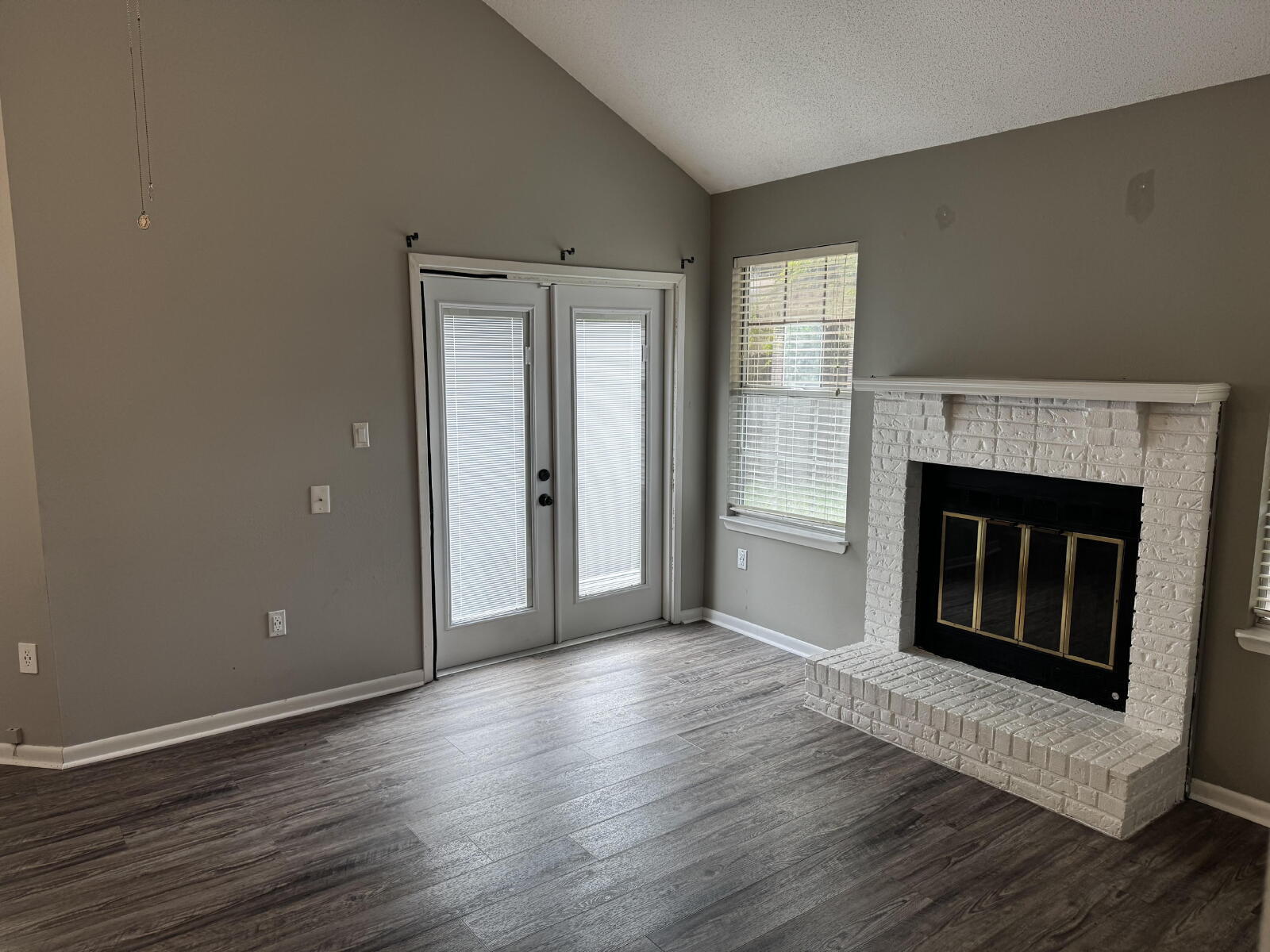 CANTERBURY WOODS - Residential Lease