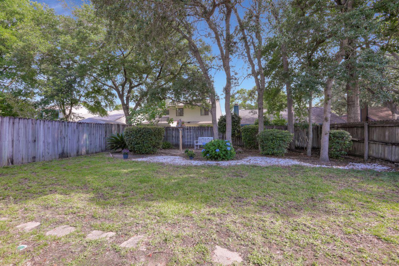 CEDAR RIDGE - Residential