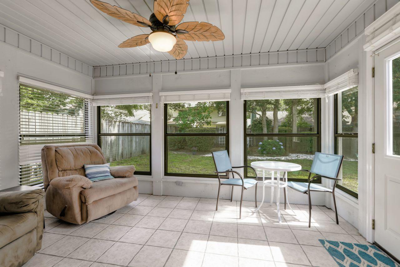 CEDAR RIDGE - Residential