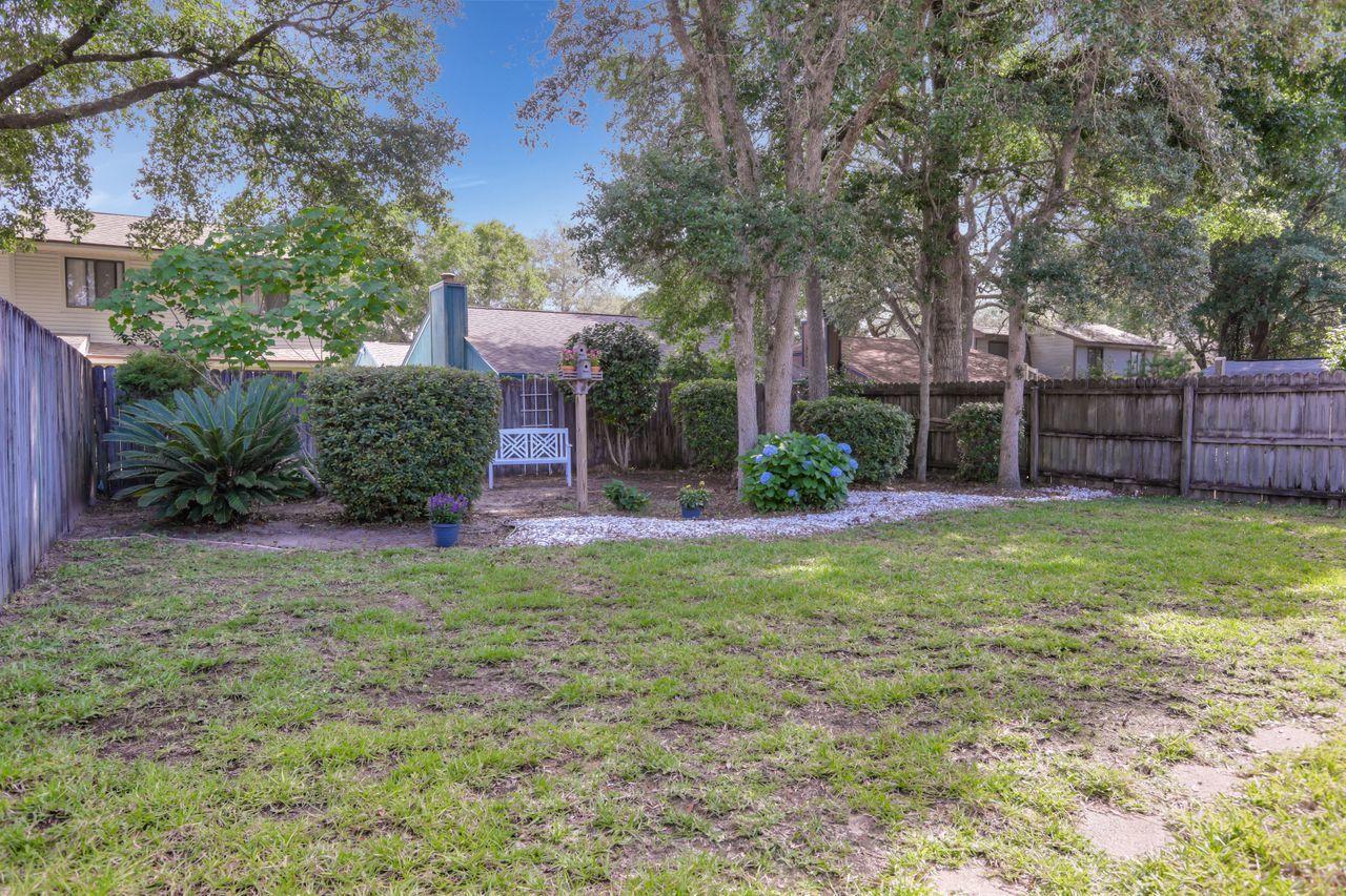 CEDAR RIDGE - Residential