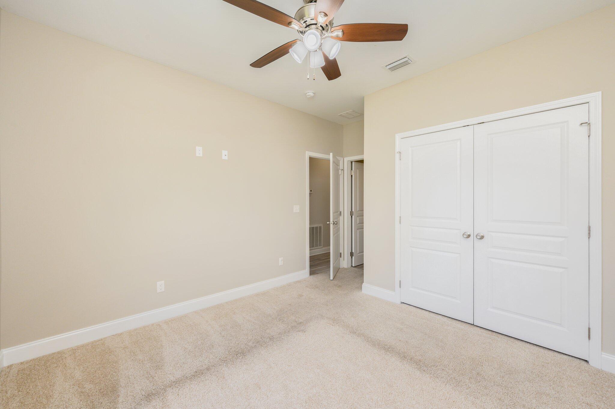 CRESCENT SHORES - Residential Lease