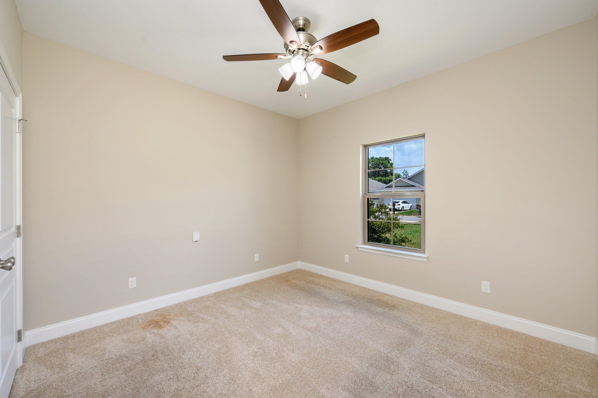 CRESCENT SHORES - Residential Lease