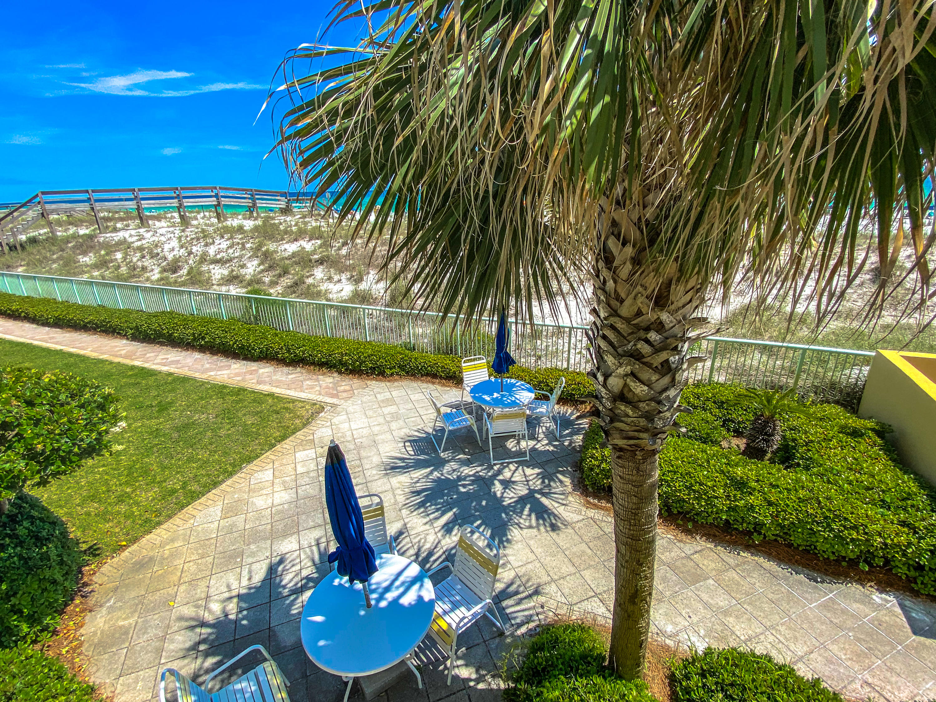 PELICAN ISLE - Residential