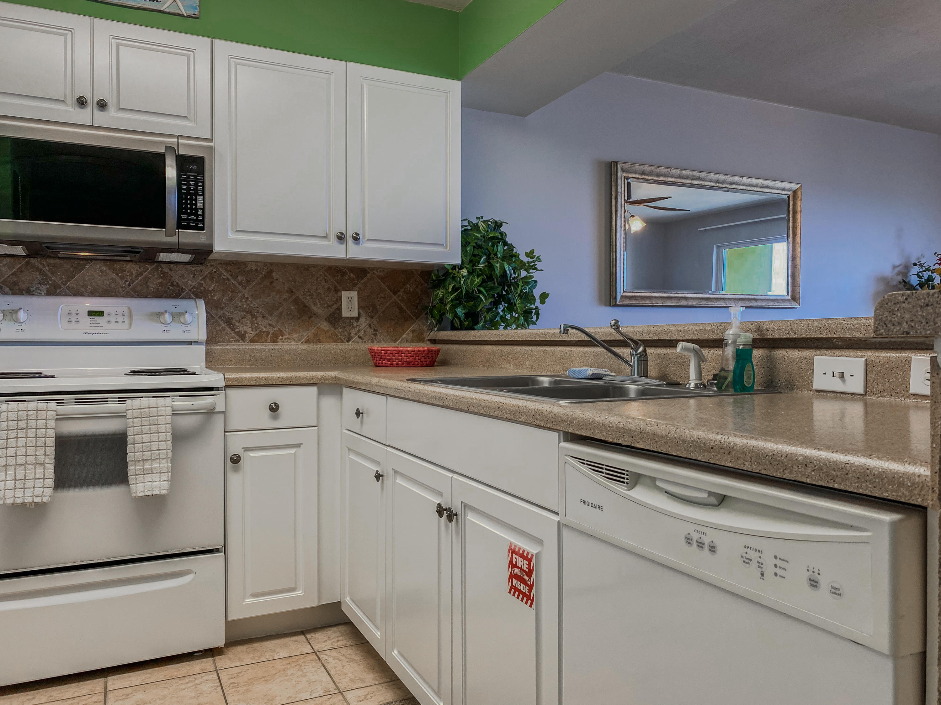 PELICAN ISLE - Residential