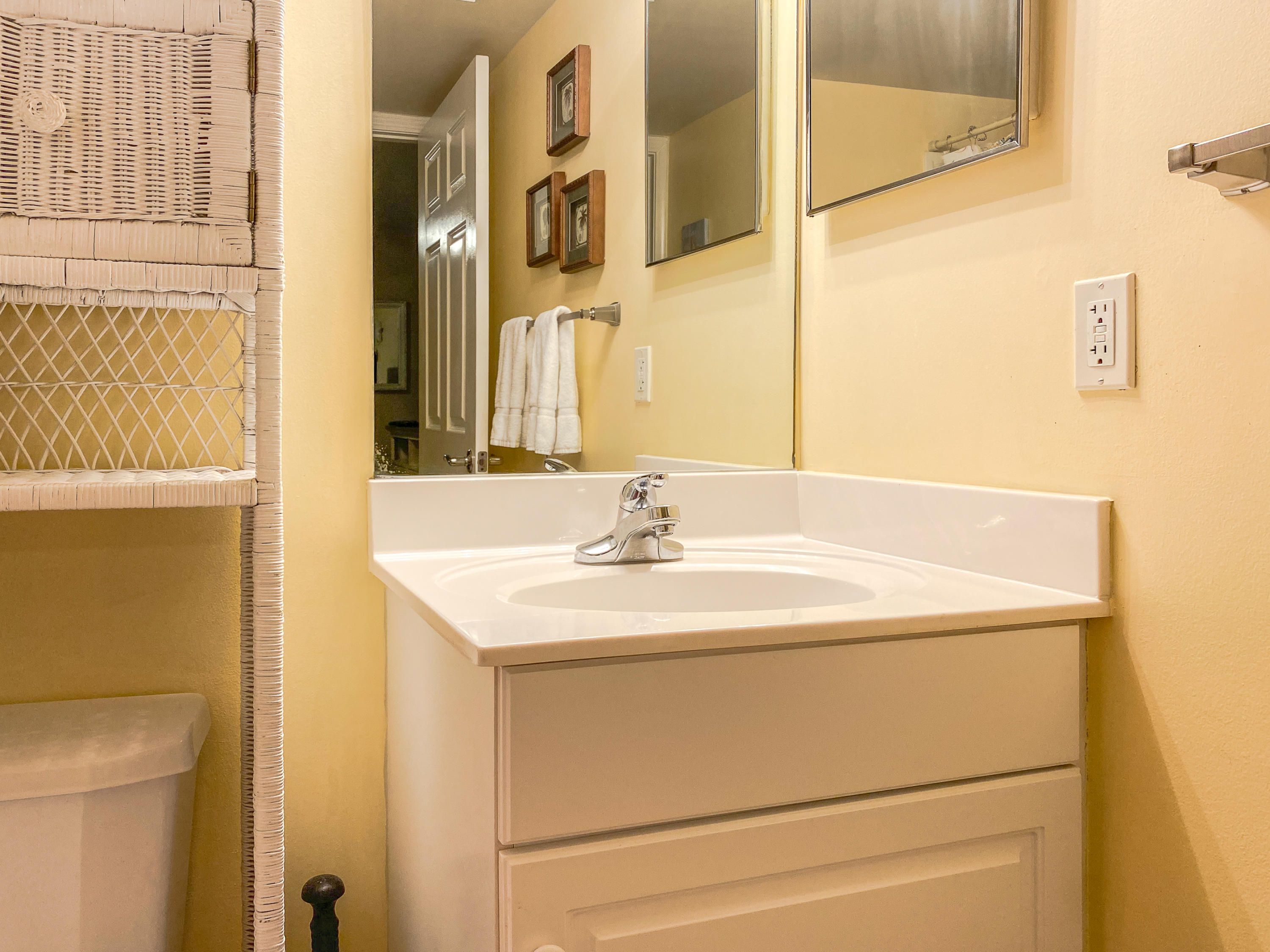 PELICAN ISLE - Residential