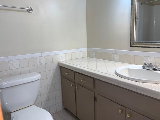 PORT DIXIE - Residential Lease