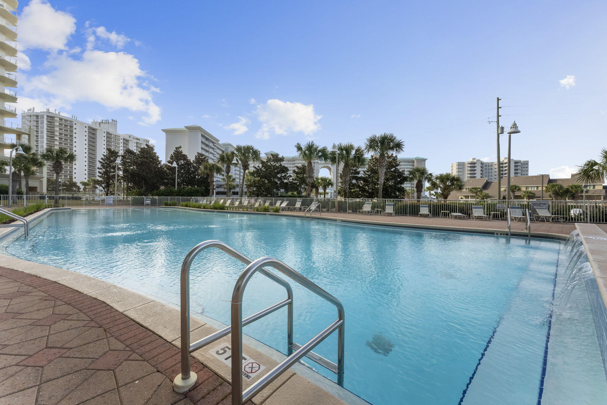 ARIEL DUNES II - Residential Lease