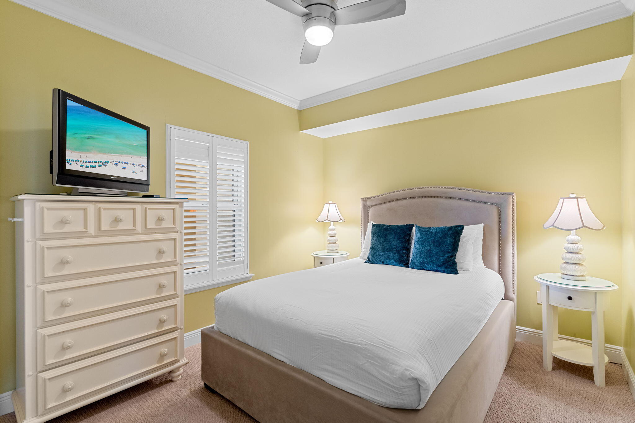 ARIEL DUNES II - Residential Lease