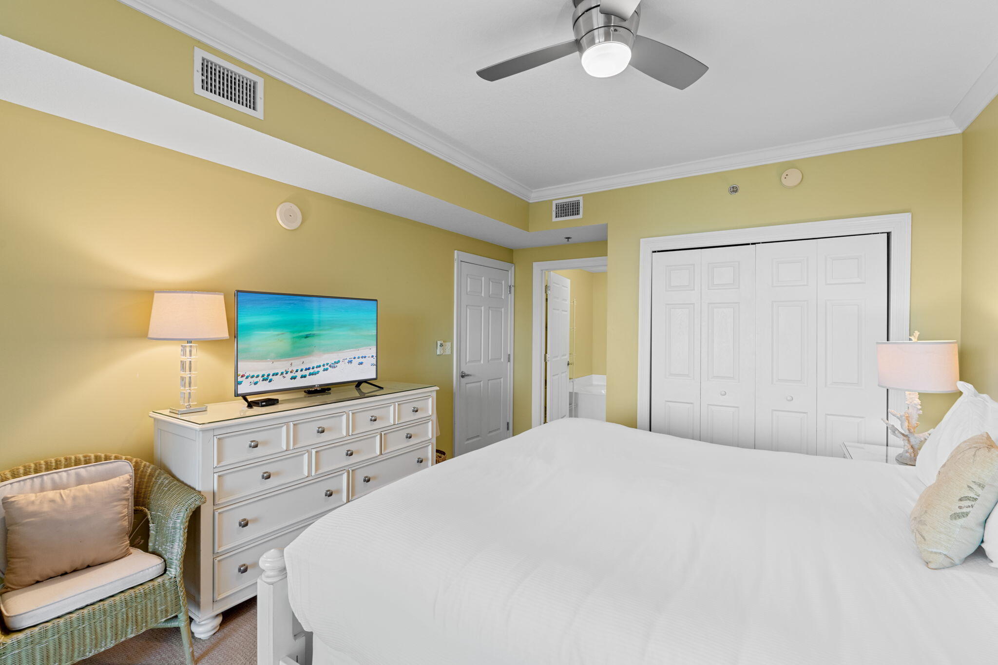 ARIEL DUNES II - Residential Lease