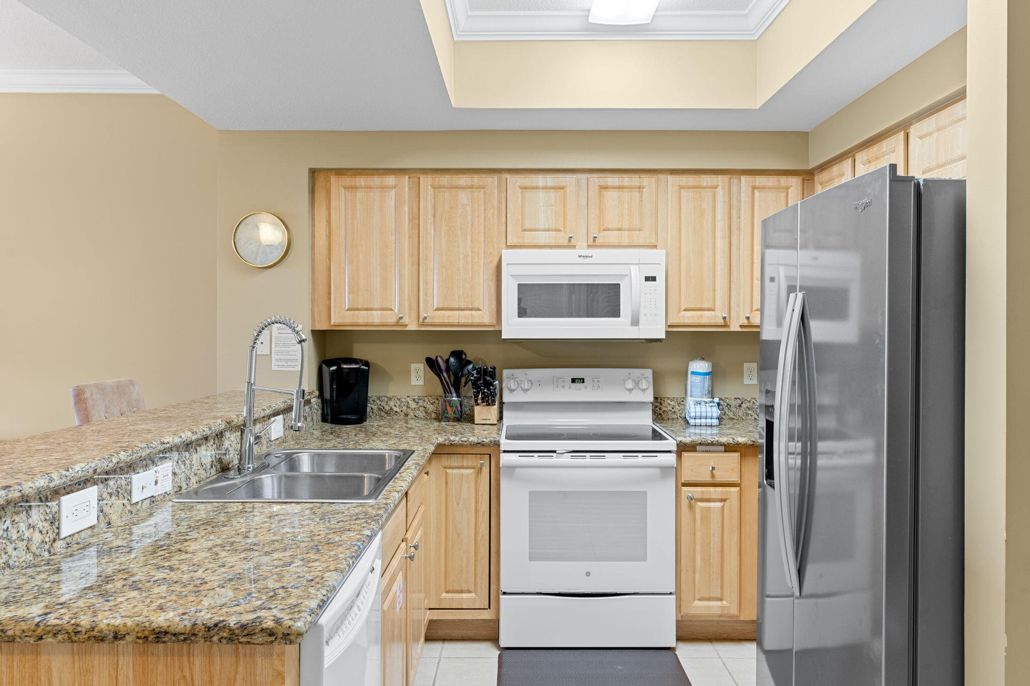 ARIEL DUNES II - Residential Lease
