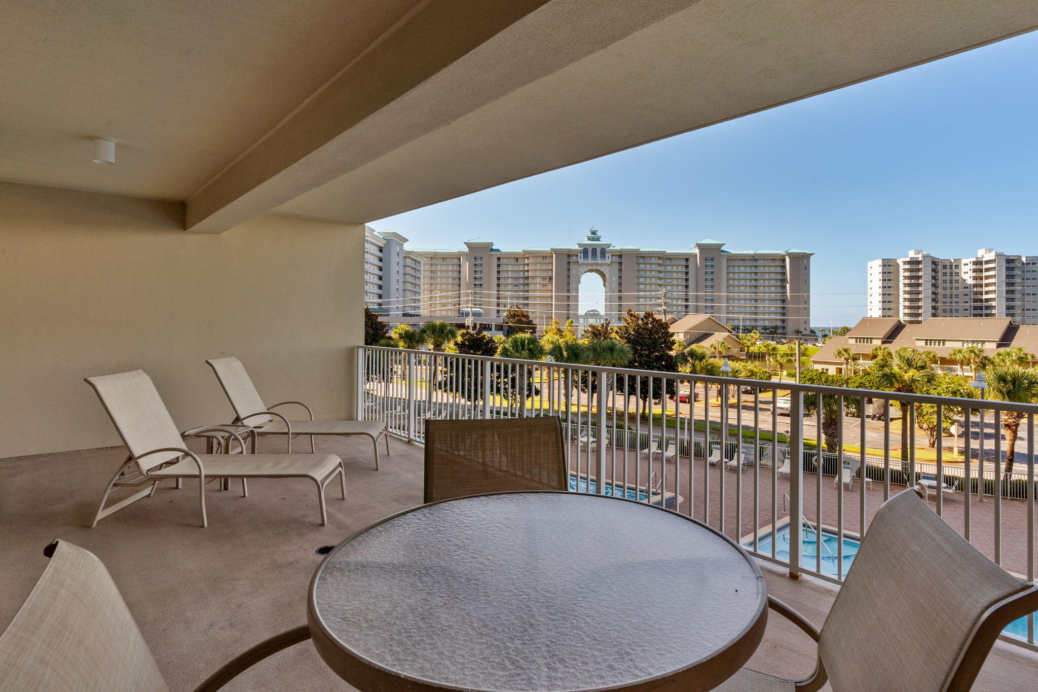 ARIEL DUNES II - Residential Lease