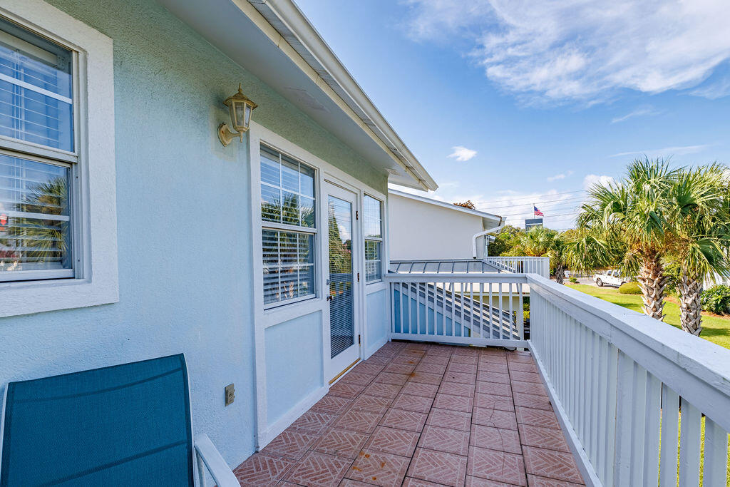 MAINSAIL THE COTTAGES AT - Residential