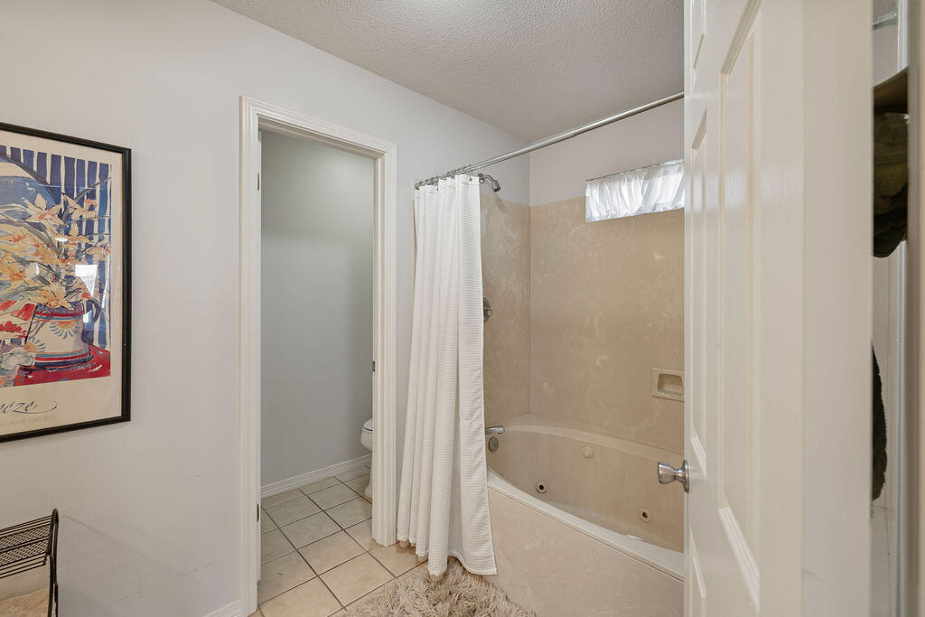 MAINSAIL THE COTTAGES AT - Residential
