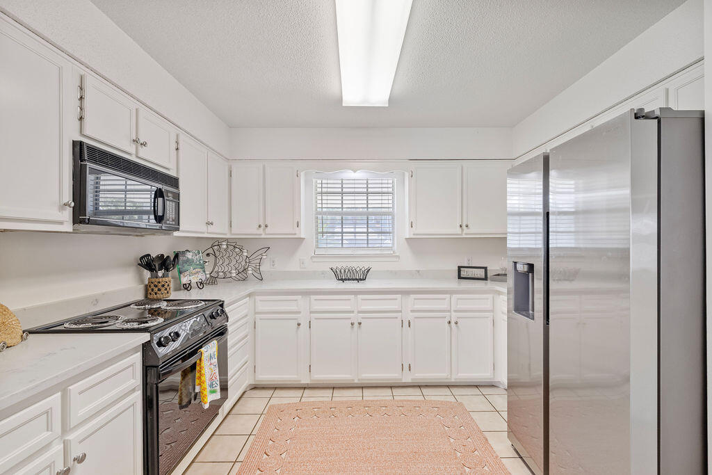 MAINSAIL THE COTTAGES AT - Residential