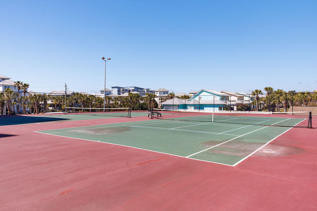 MAINSAIL THE COTTAGES AT - Residential