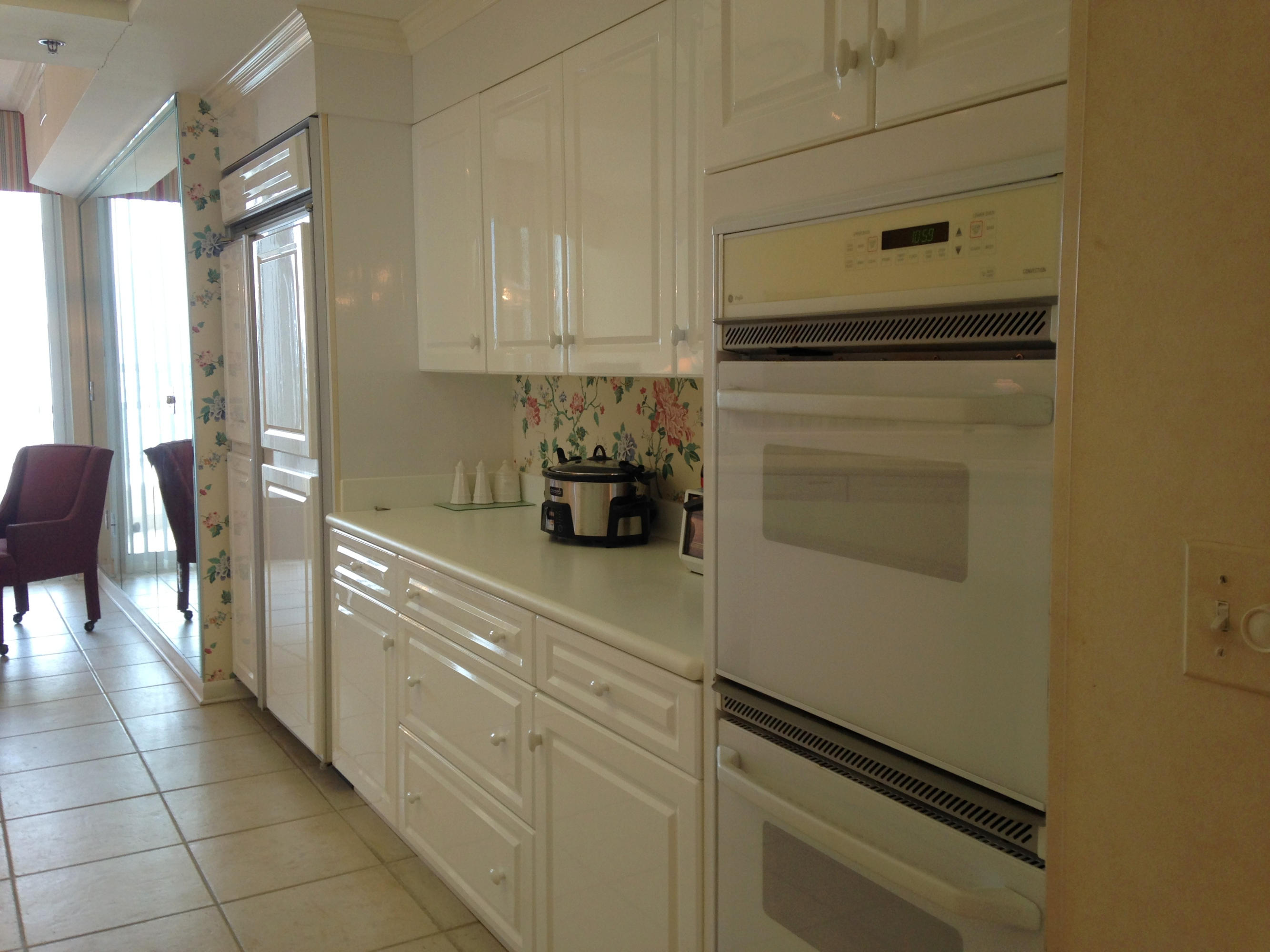 EAST PASS TOWERS CONDO PH 2 - Residential