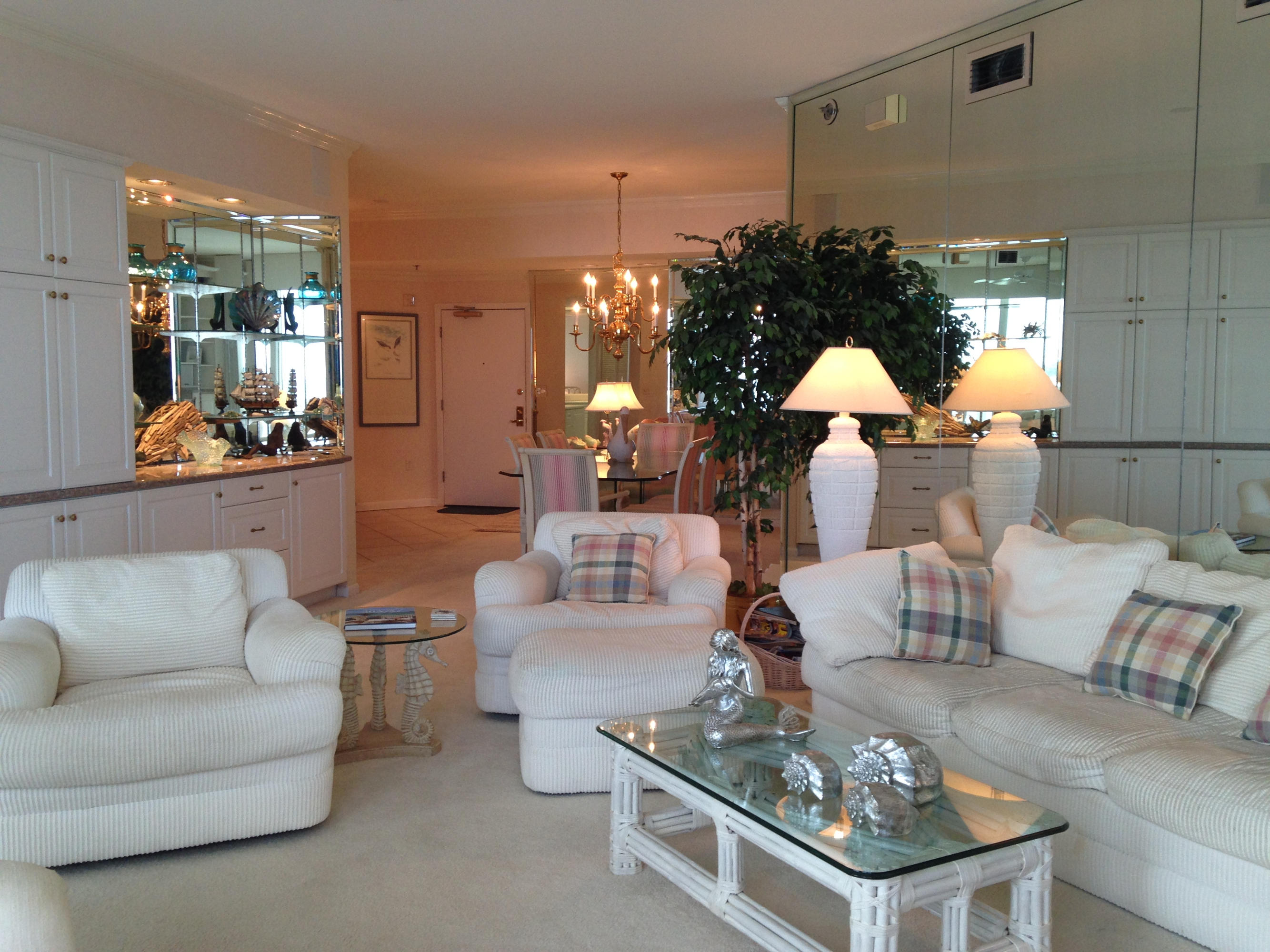 EAST PASS TOWERS CONDO PH 2 - Residential