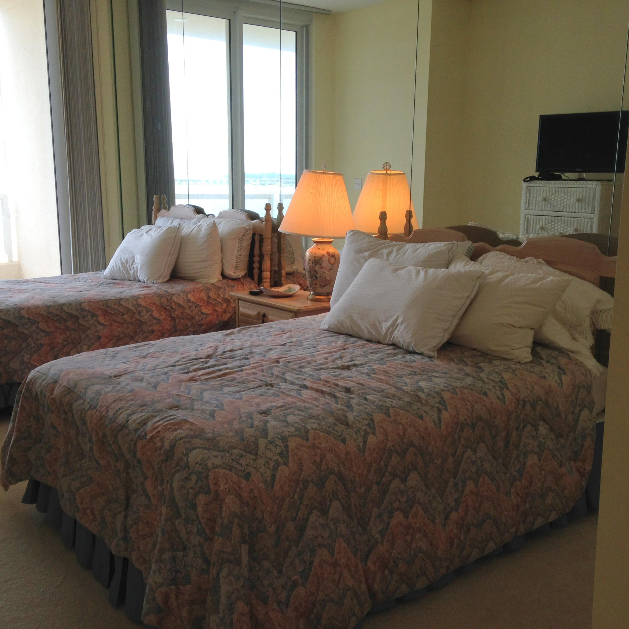 EAST PASS TOWERS CONDO PH 2 - Residential