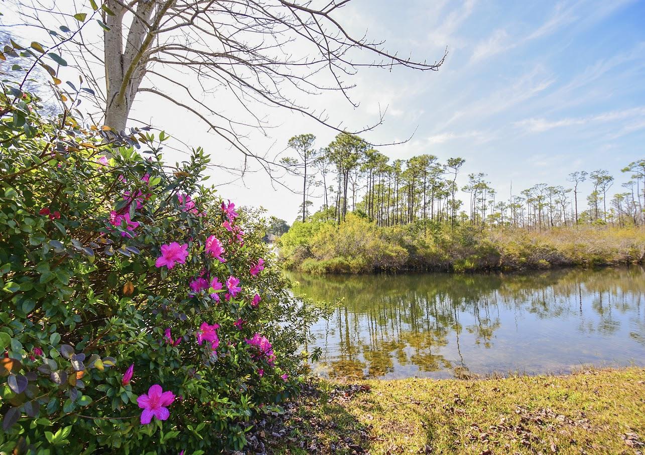 EMERALD LAKES PH 3 - Residential