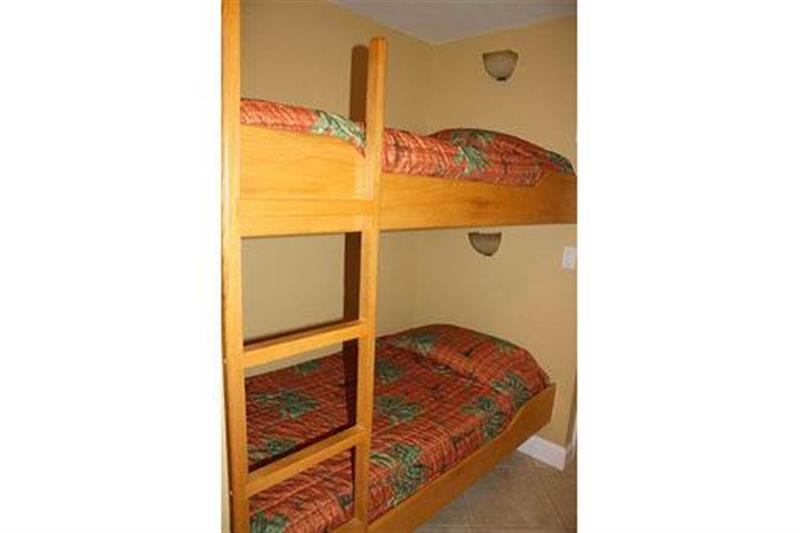 DESTIN BEACH CLUB - Residential