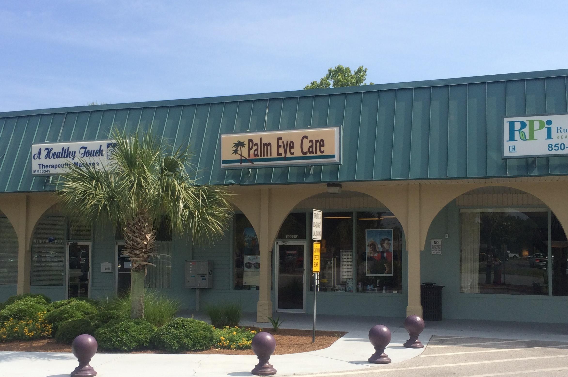 This space is ideal for a medical, dental or eye care office but can also be converted for another use. Available March 2017. Palm Plaza, centrally located in the heart of Niceville, boasts great traffic counts and demographics. Additional rents (CAM, real estate tax & insurance) for Palm Plaza are currently $1.73 per square foot annually.