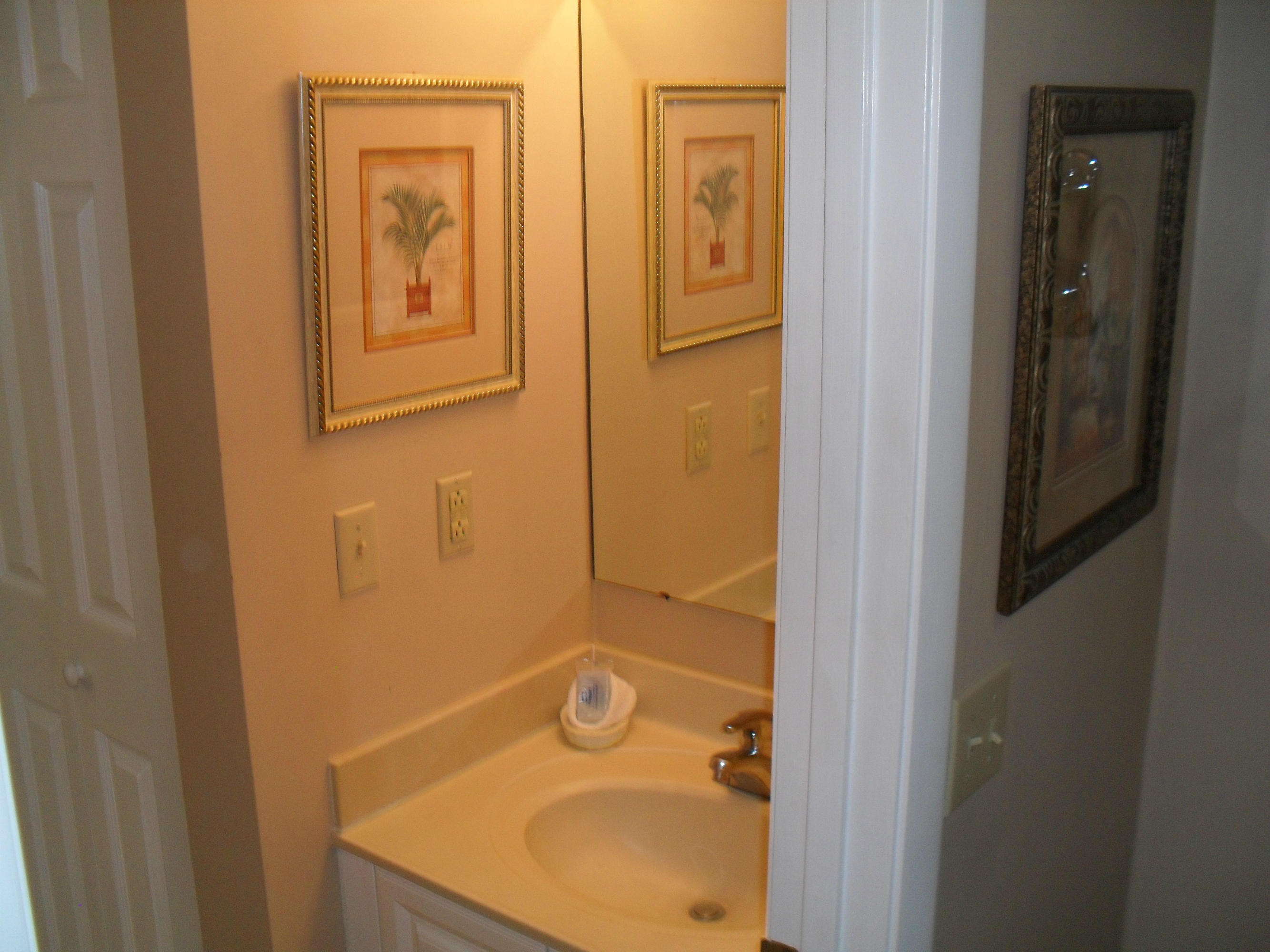 SUNDESTIN INTERNATIONAL CONDO - Residential