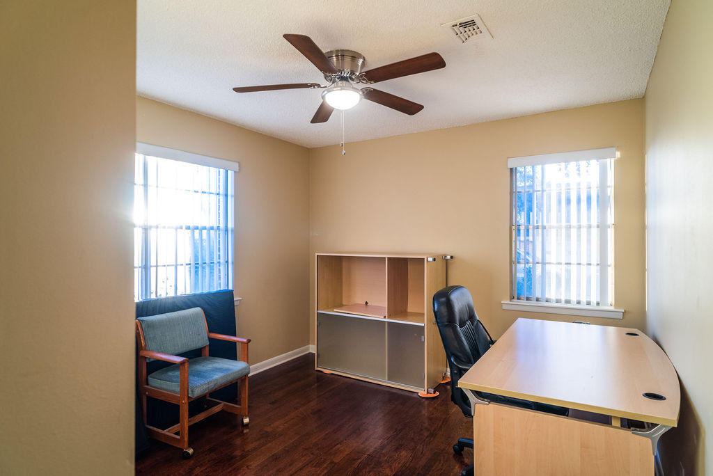 JACKS S/D - Residential