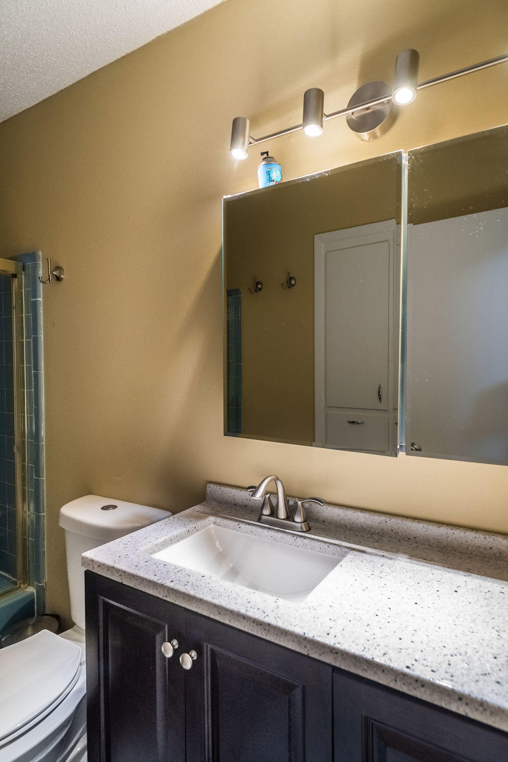 JACKS S/D - Residential