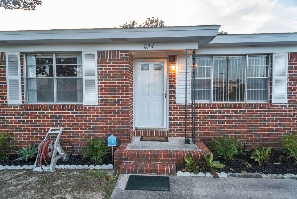 JACKS S/D - Residential