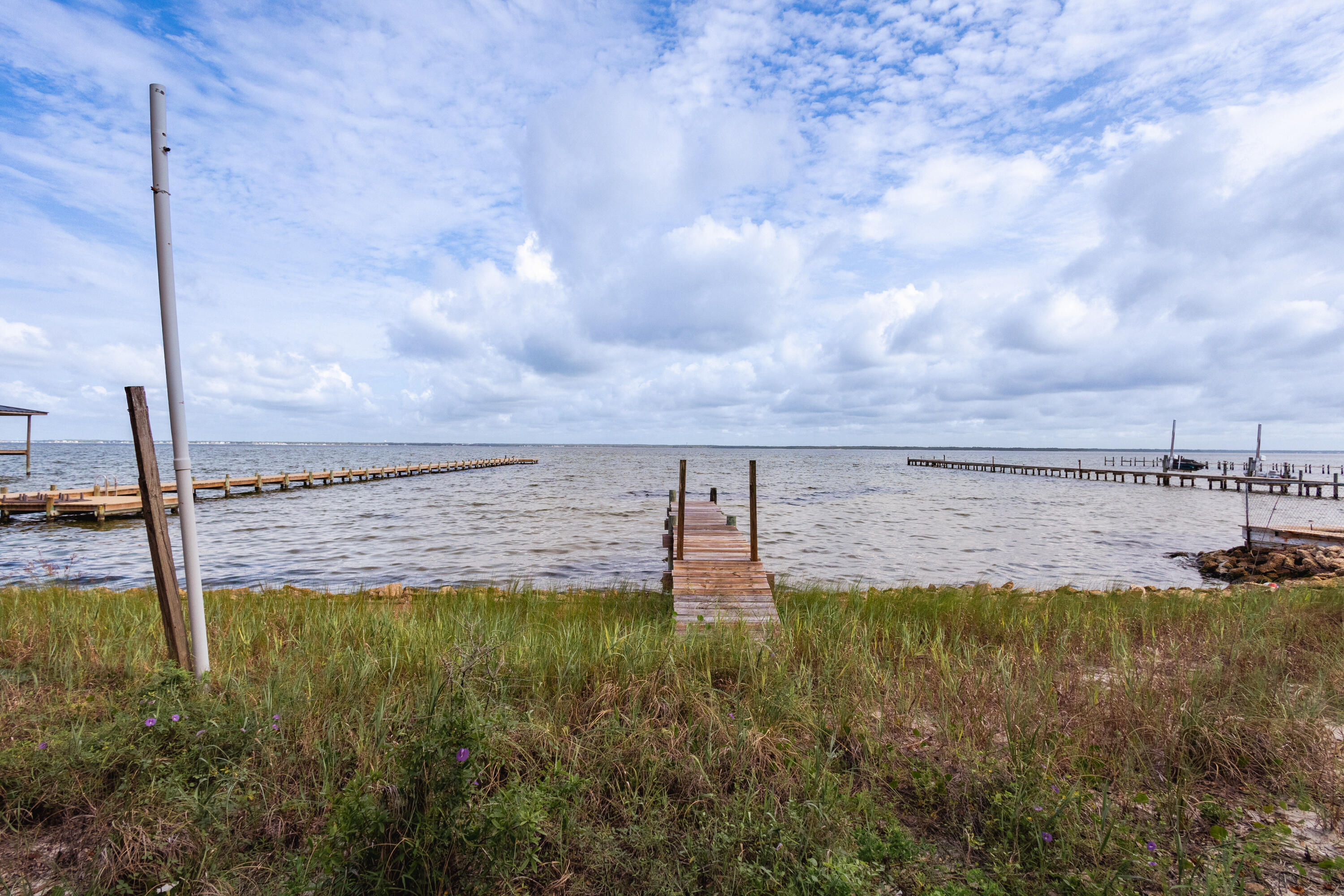 DESTIN - Land