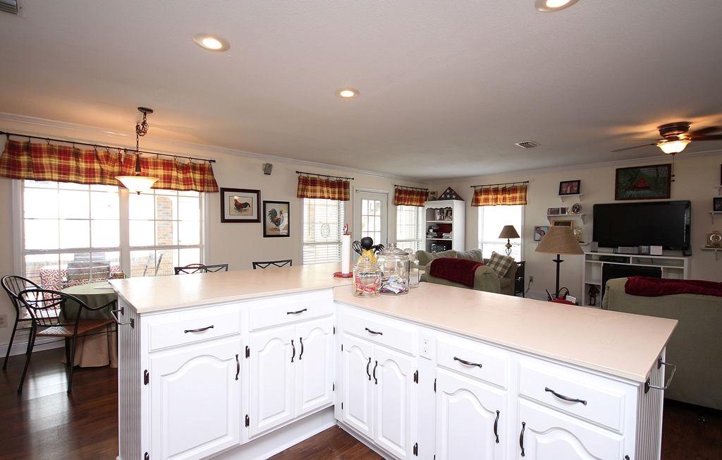 DOLPHIN COVE ESTATES - Residential