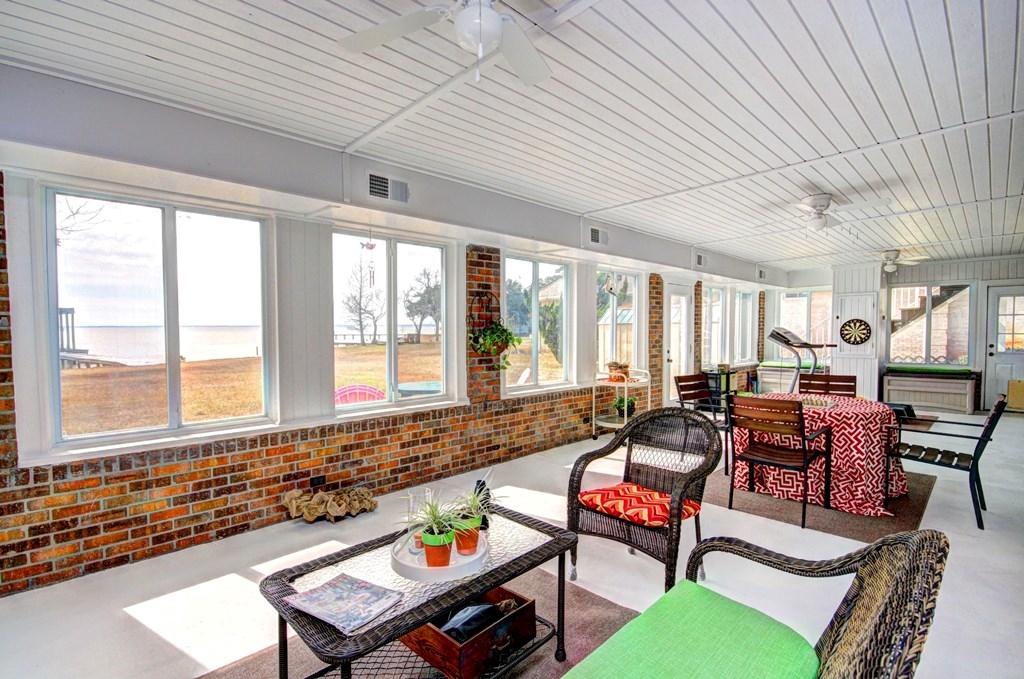 DOLPHIN COVE ESTATES - Residential