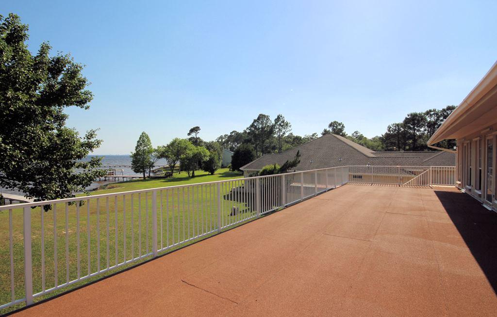 DOLPHIN COVE ESTATES - Residential