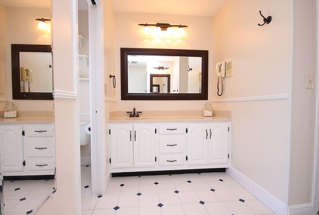 DOLPHIN COVE ESTATES - Residential