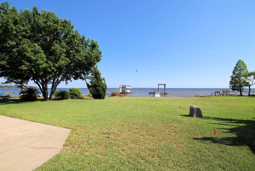 DOLPHIN COVE ESTATES - Residential