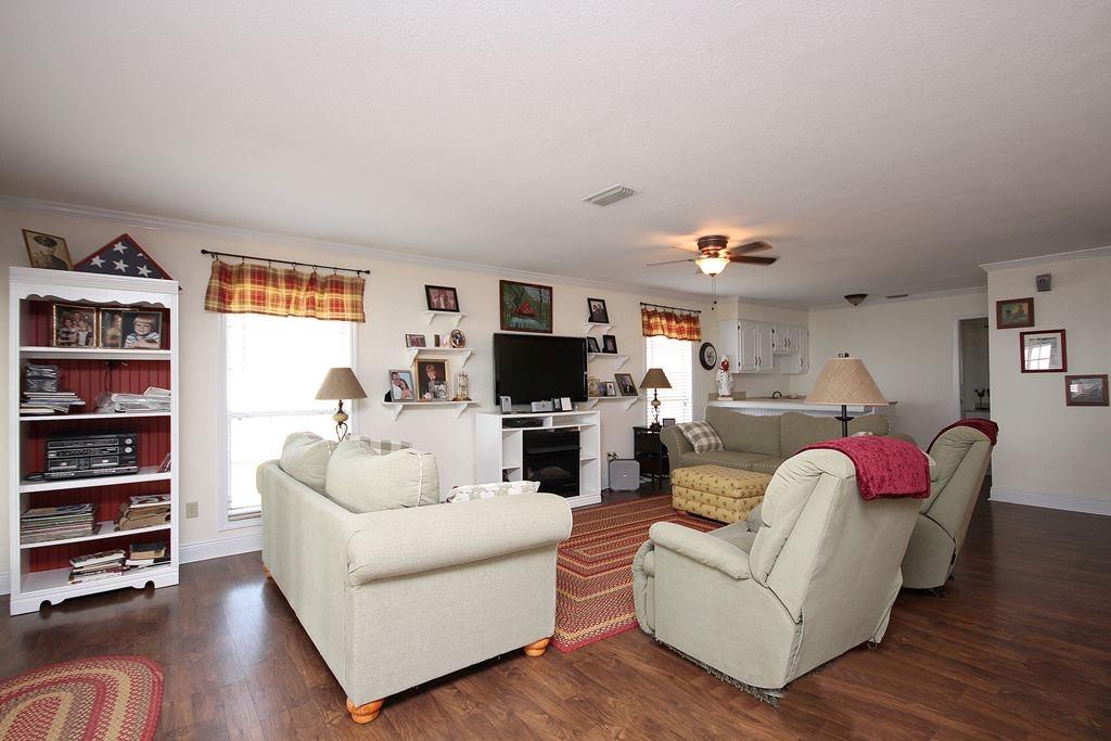 DOLPHIN COVE ESTATES - Residential