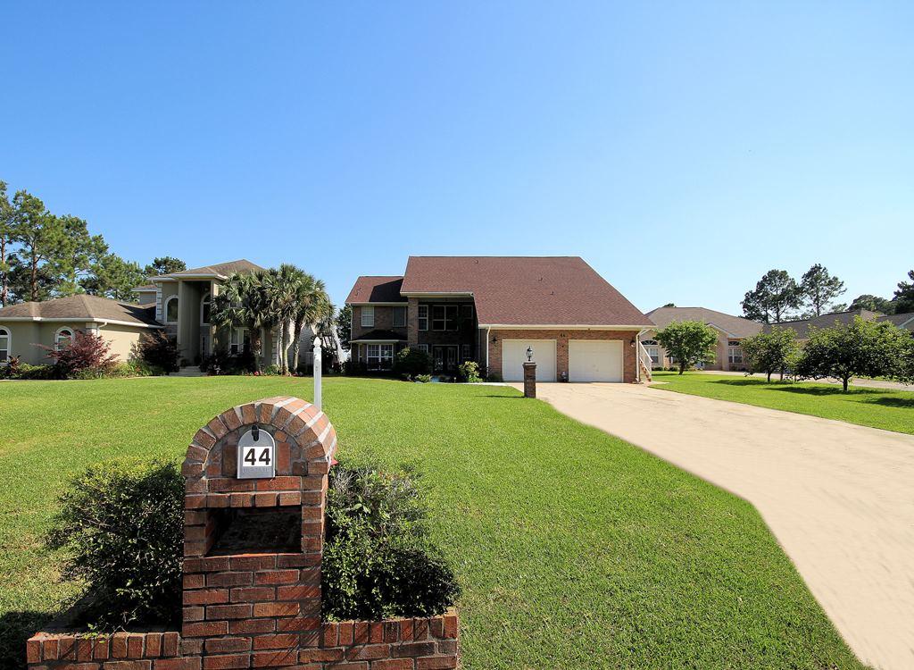 DOLPHIN COVE ESTATES - Residential