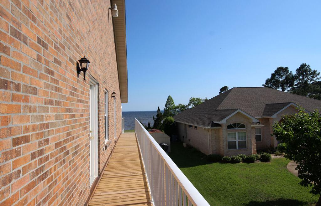 DOLPHIN COVE ESTATES - Residential