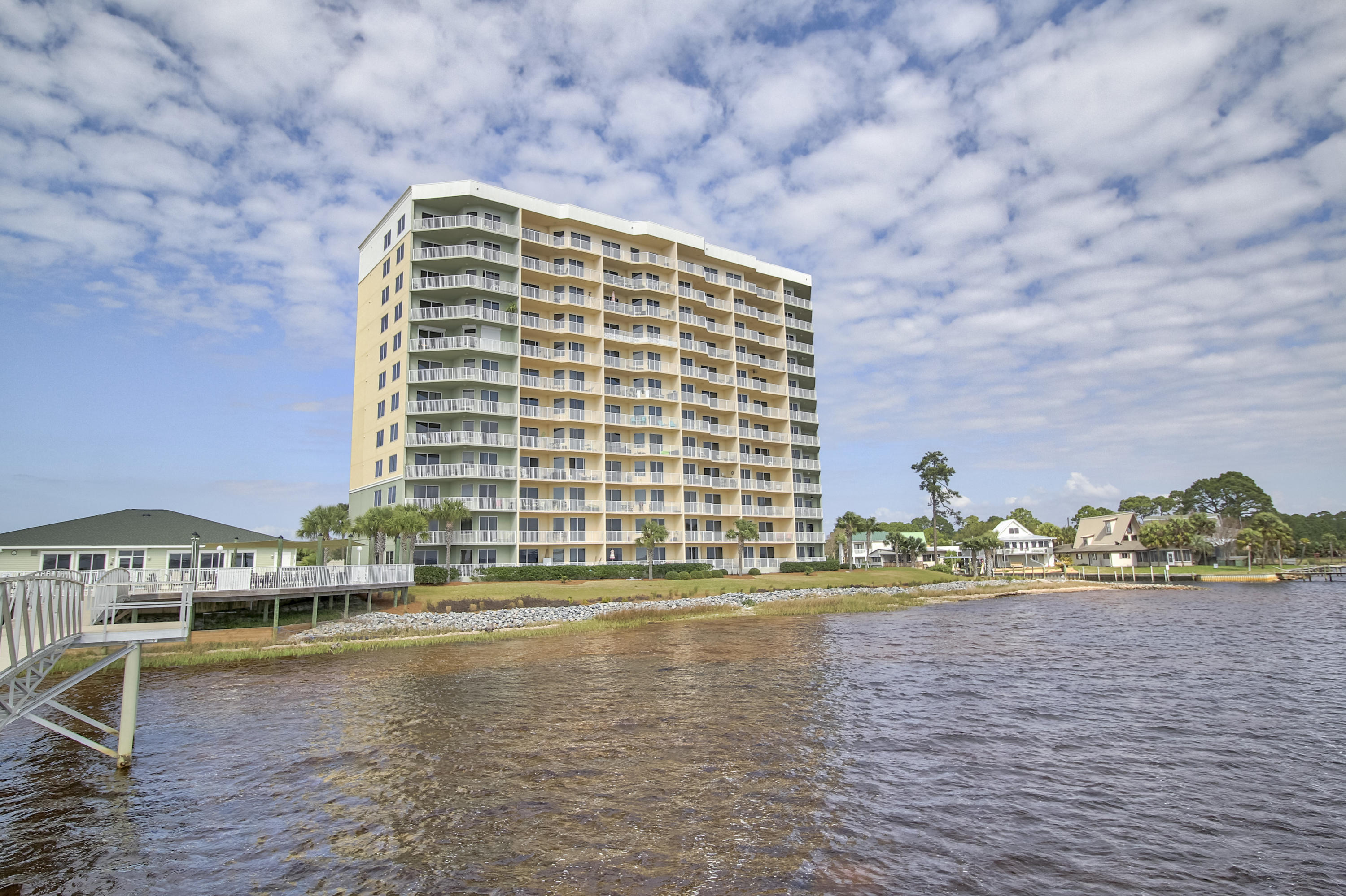 Hibiscus By the Bay - Residential