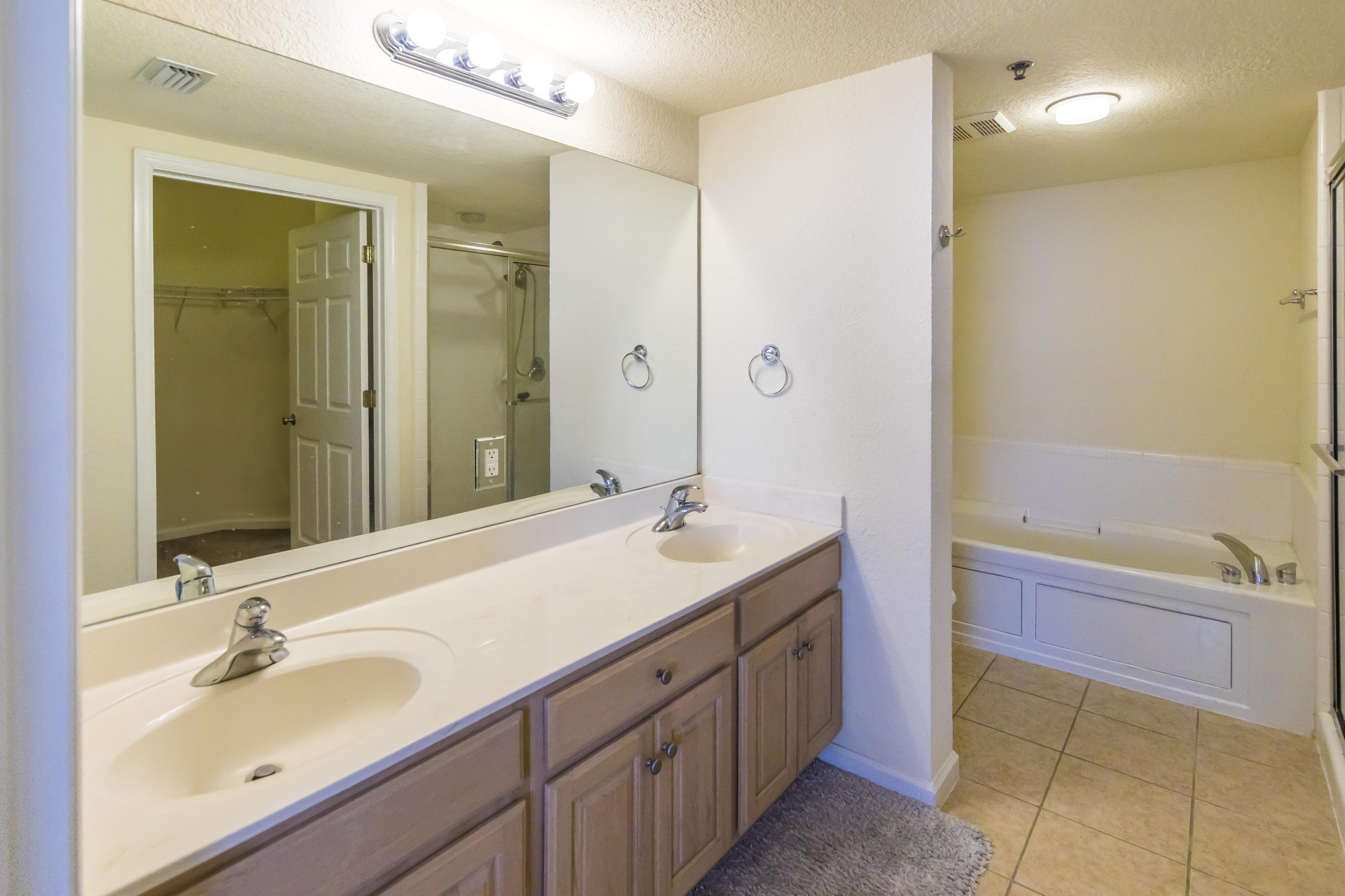 Hibiscus By the Bay - Residential