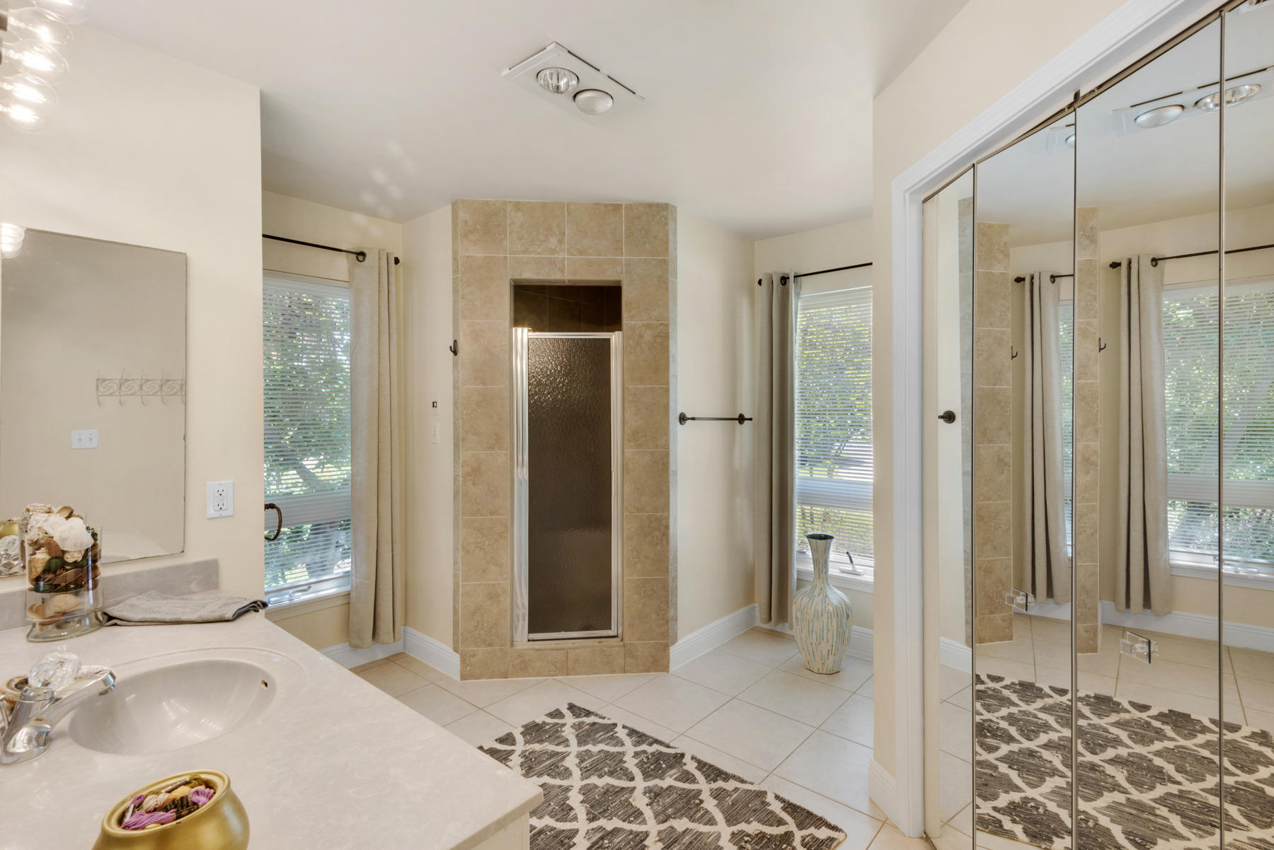 CANO ESTATES - Residential