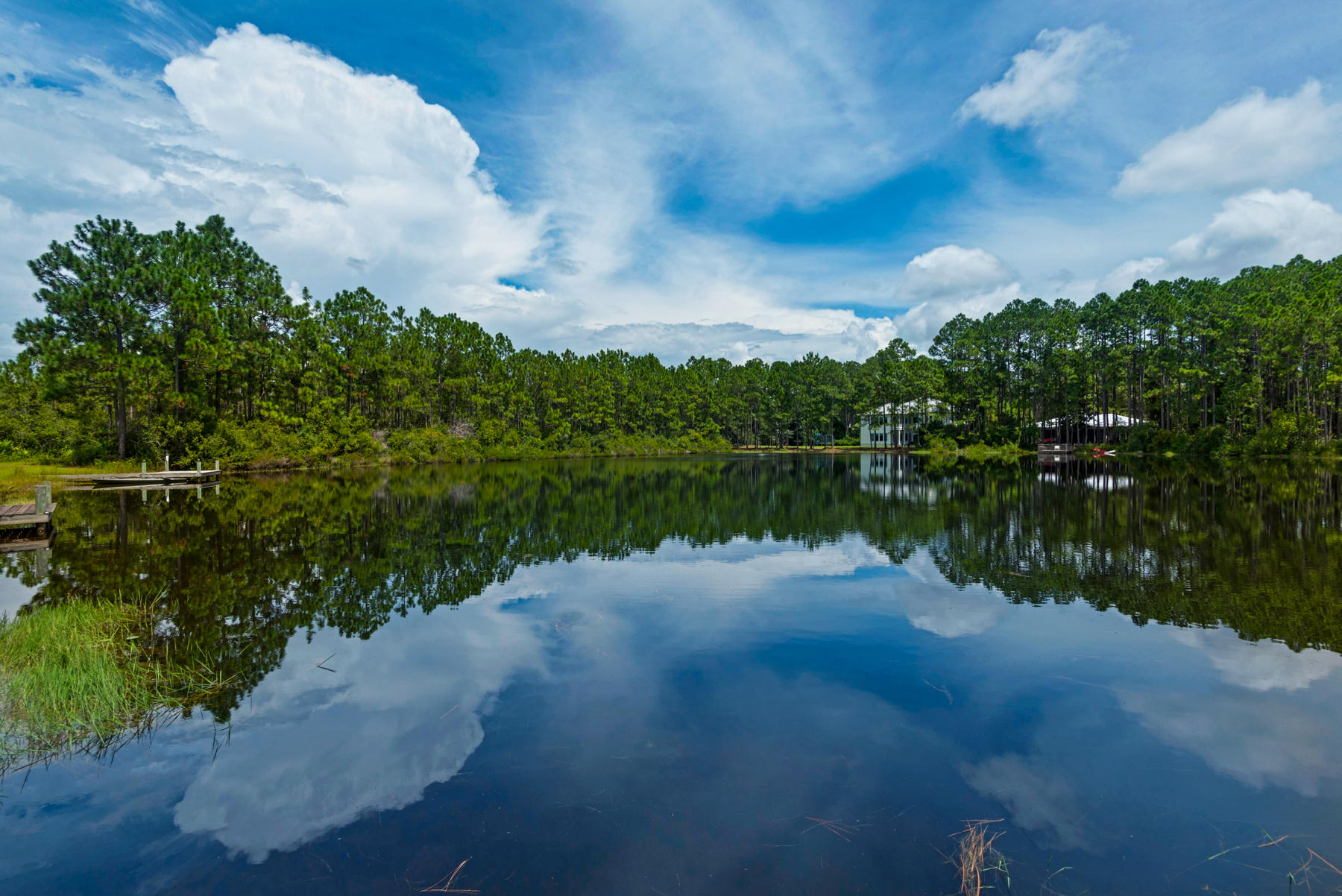 CANO ESTATES - Residential