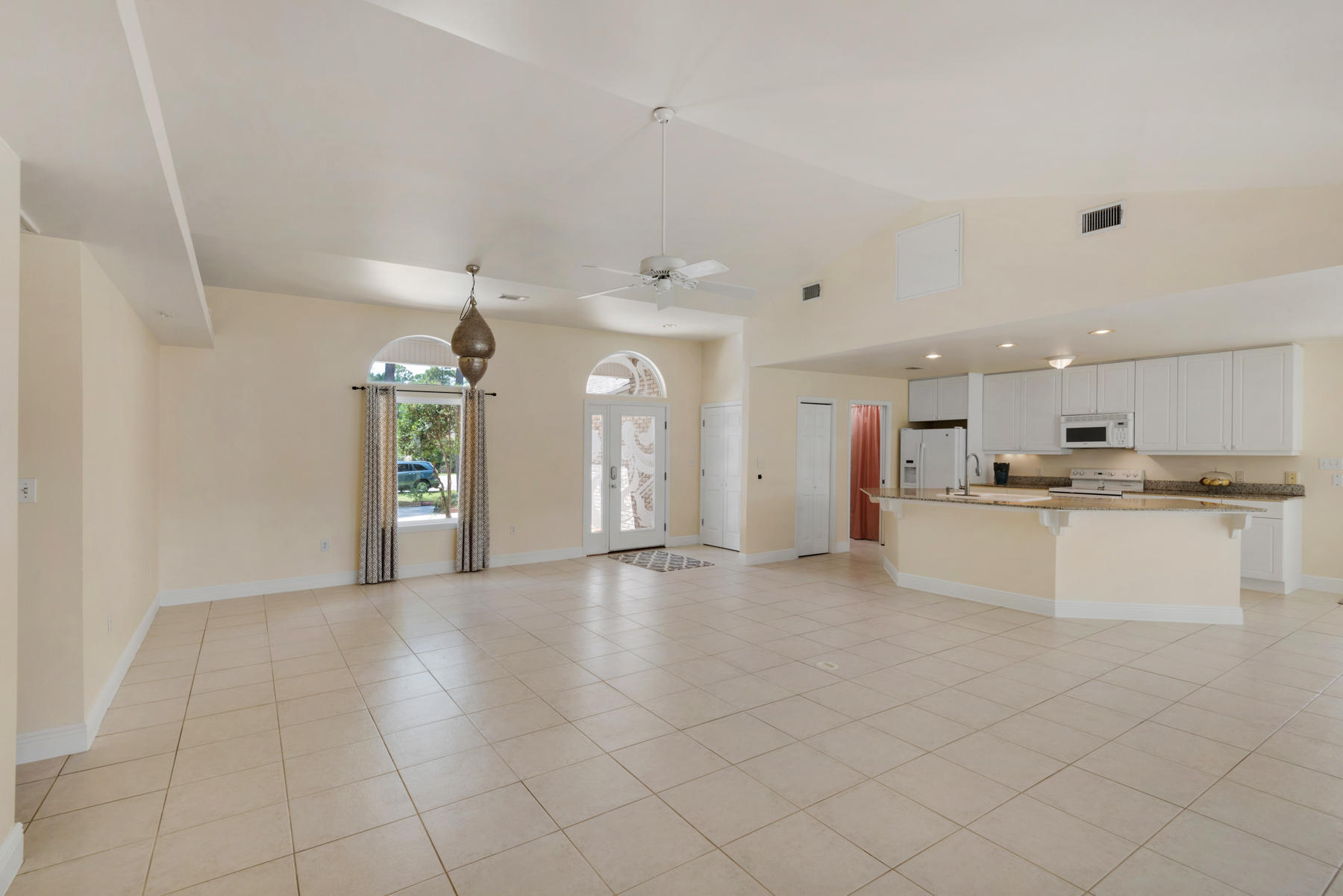 CANO ESTATES - Residential