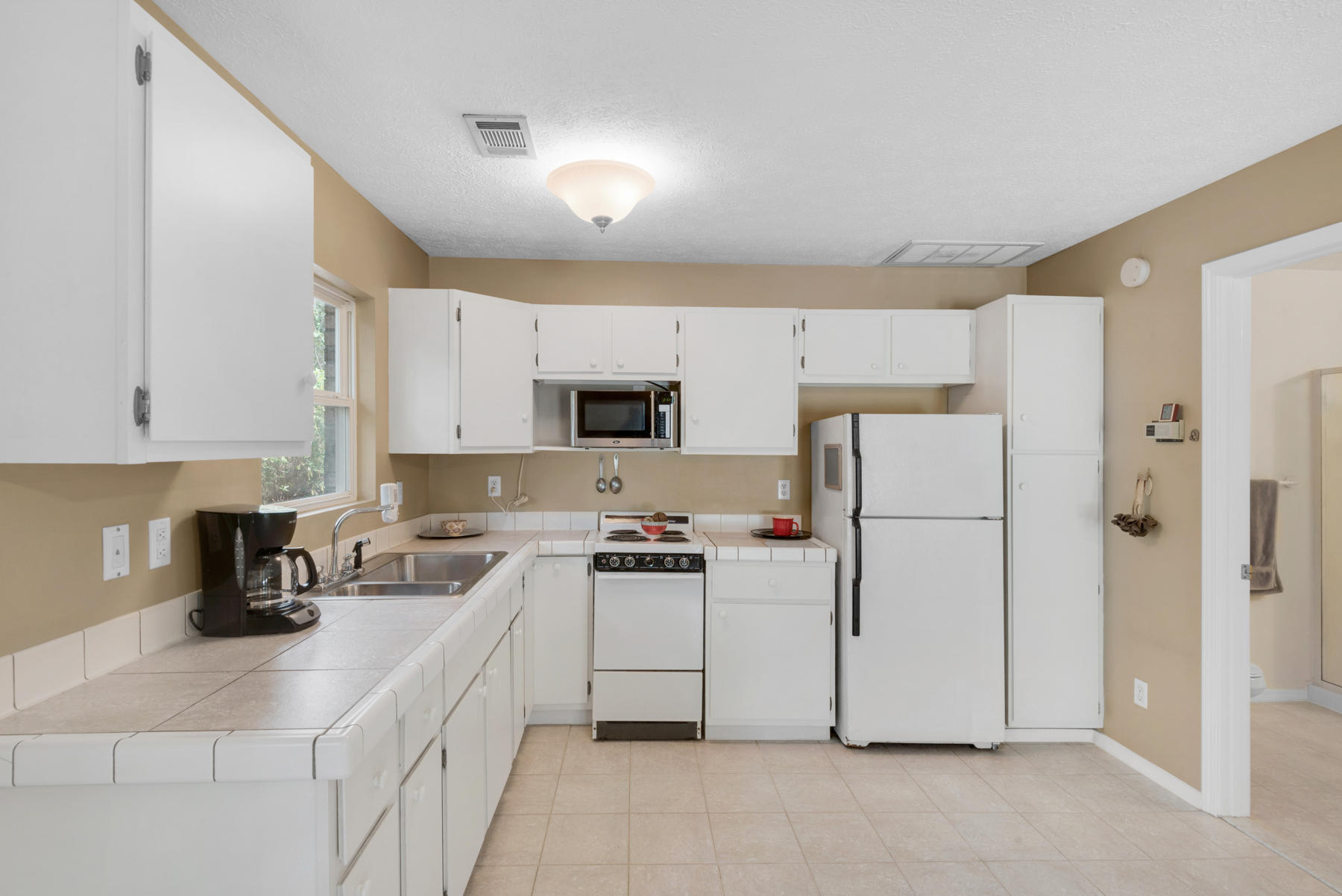 CANO ESTATES - Residential